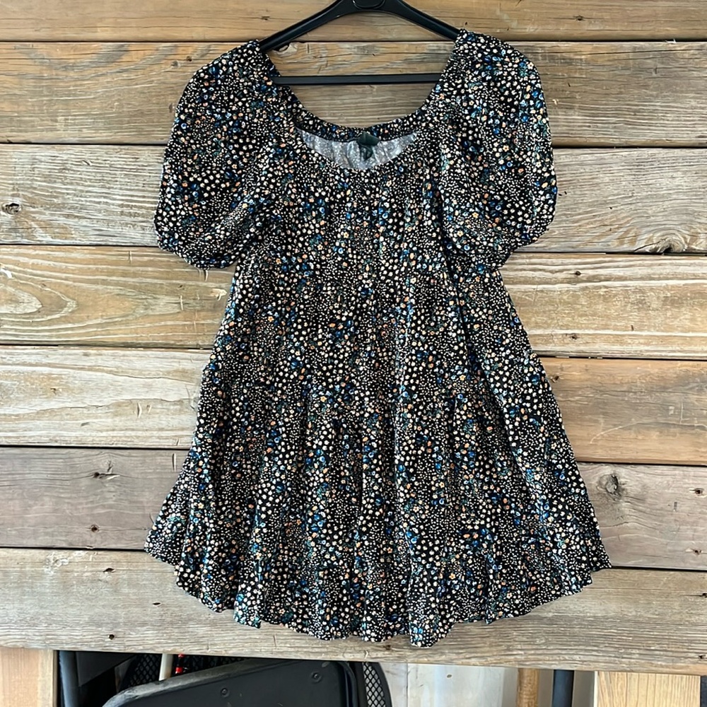 Women’s flowy blouse